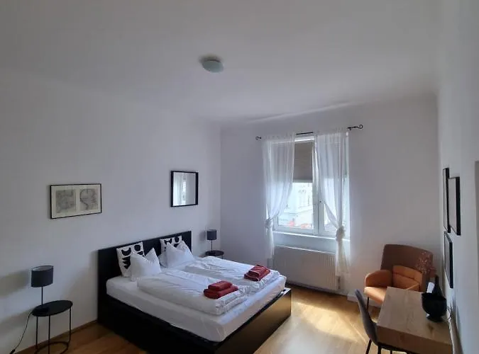 Experience Apartment