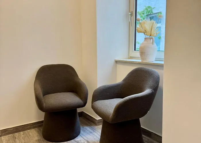 Experience Apartment *