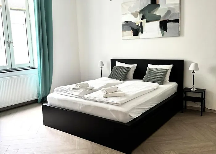Experience Apartment